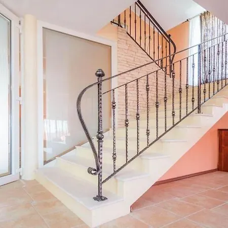 Duda - A Unique Memory Villa *