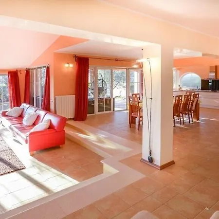 Duda - A Unique Memory